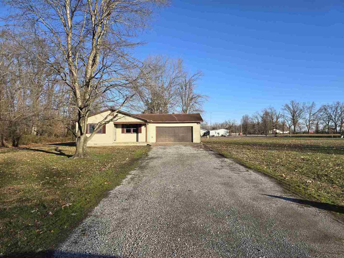 2460 Wasson Rd., Harrisburg, IL 62946