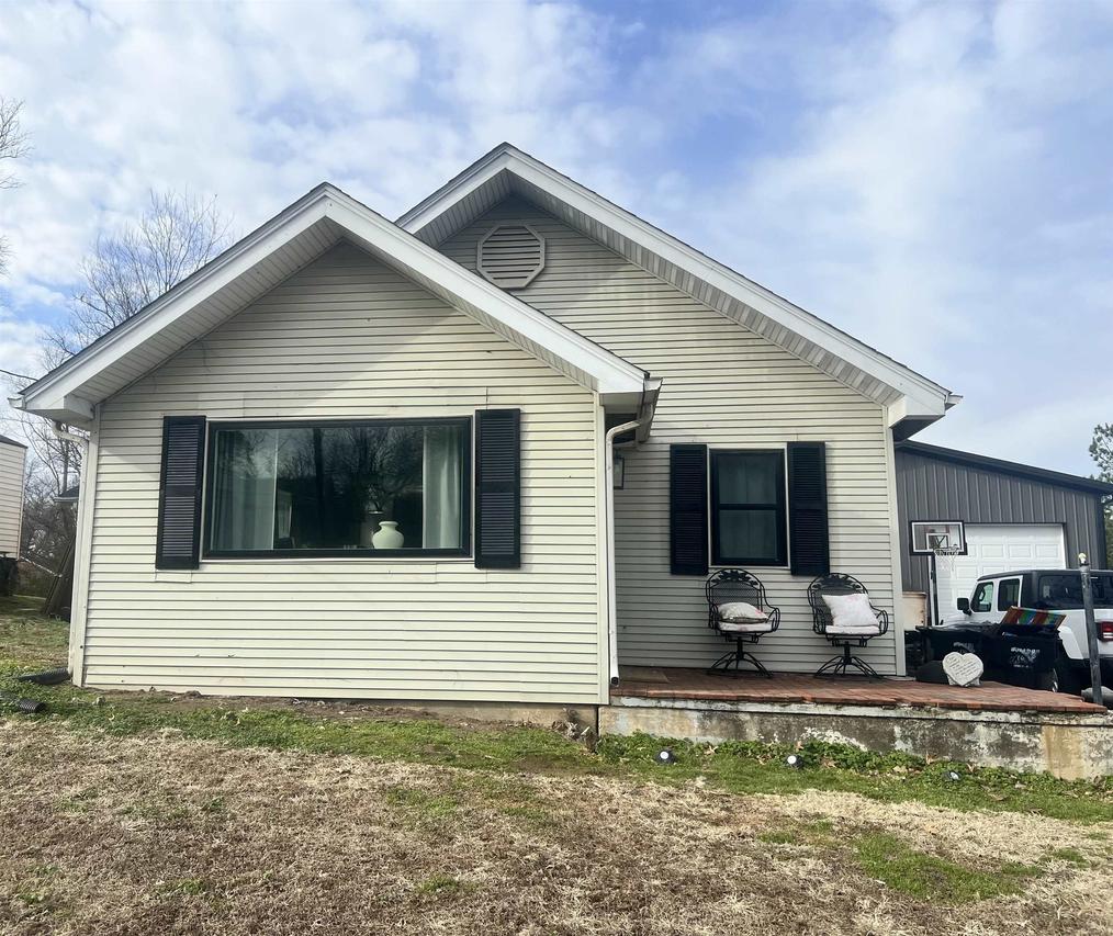 601 N 6th St., Vienna, IL 62995