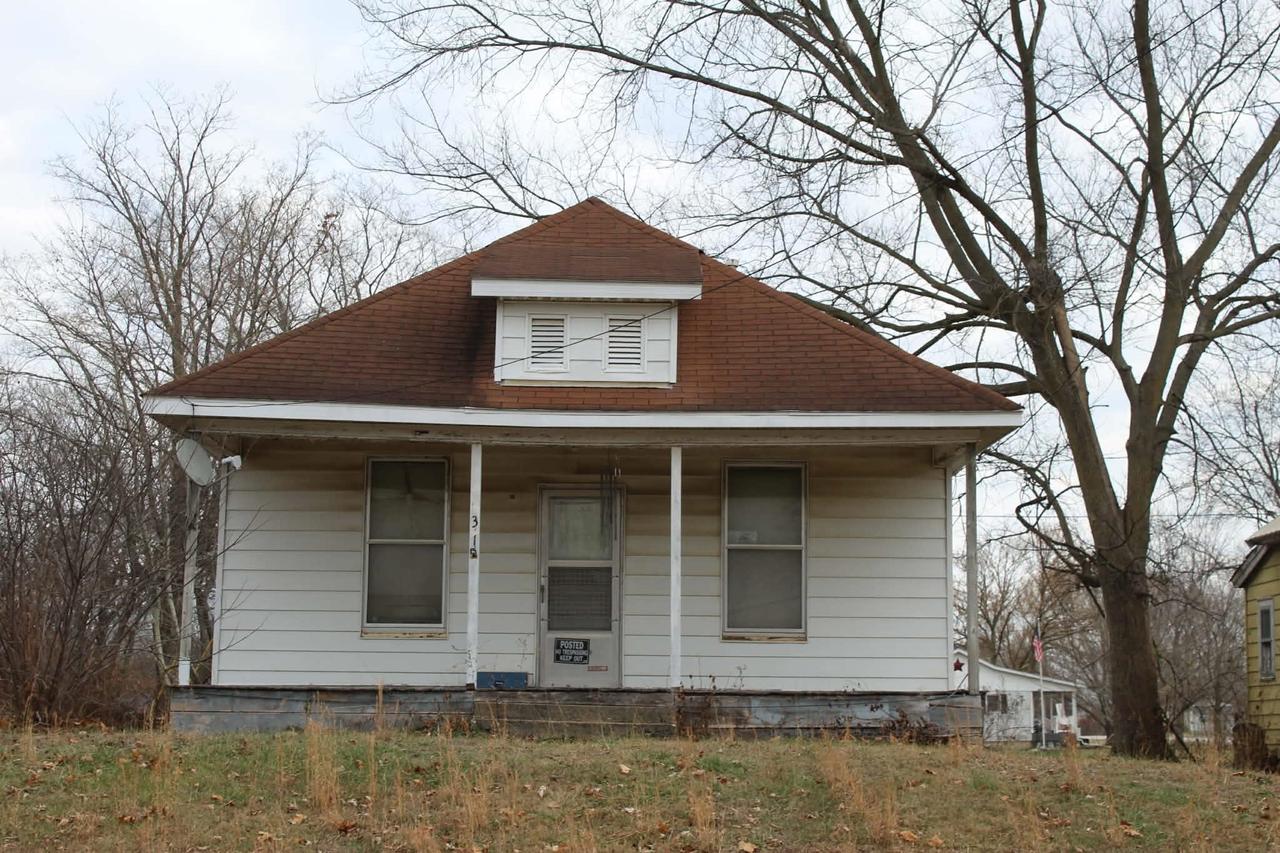 311 Wabash Ave., Centralia, IL 62801