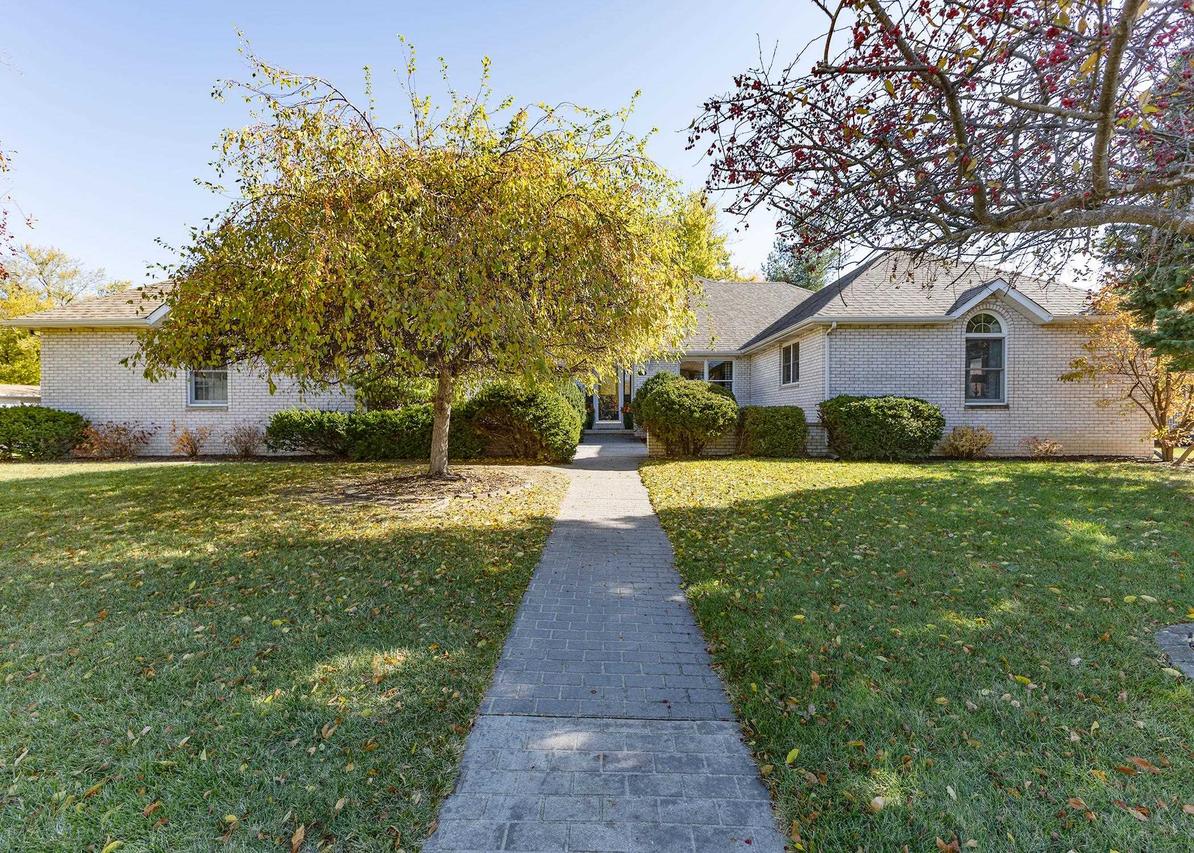 720 Hickory Dr., Geneseo, IL 61254