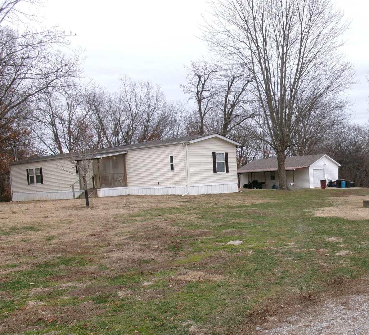 106 Ford St., New Haven, IL 62867