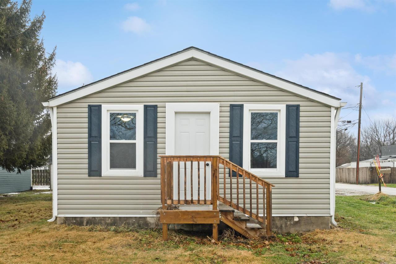 1717 36th Ave., East Moline, IL 61244