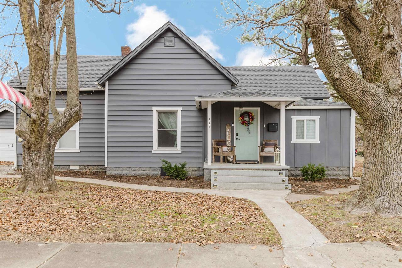 1003 Jefferson Ave., Johnstoncy, IL 62951