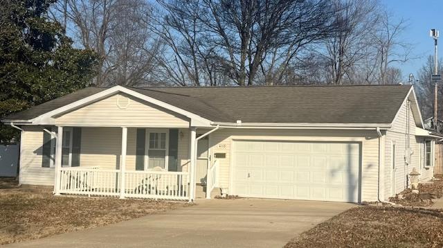 410 Red Howerton St St., Carterville, IL 62918