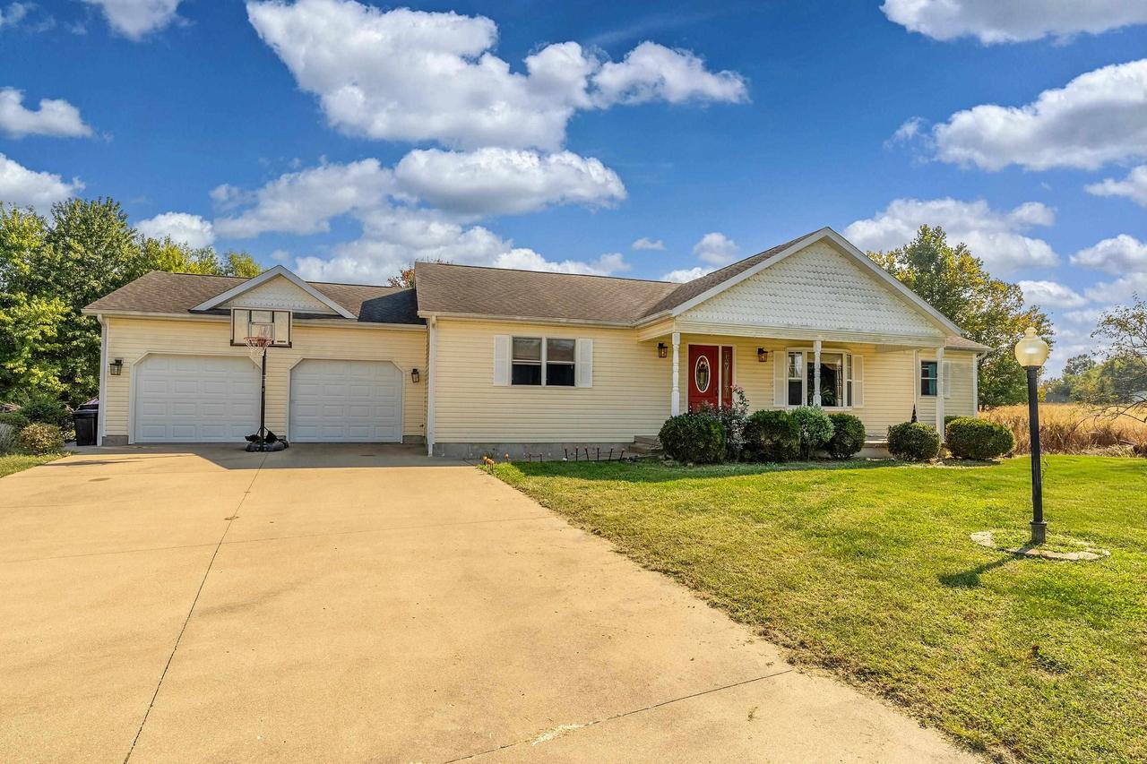 506 Insignia Dr Dr., Herrin, IL 62948