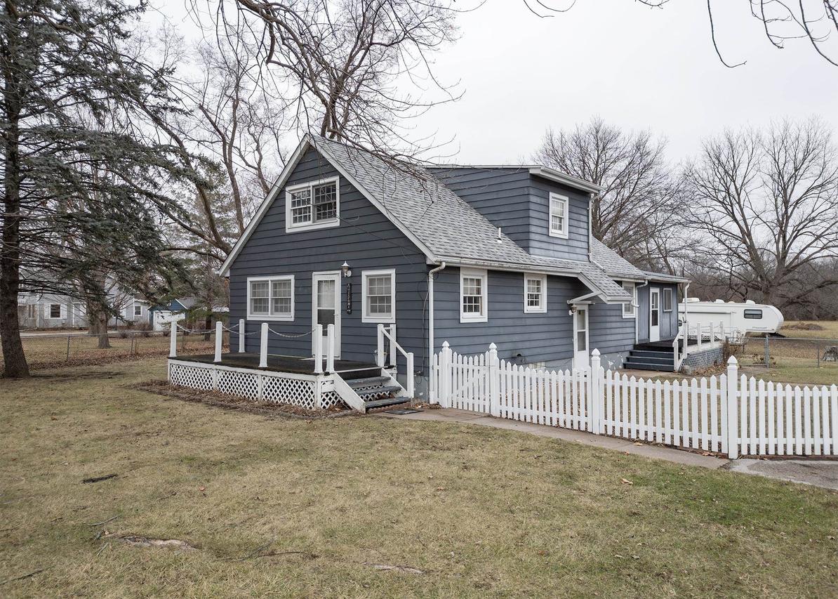 1819 Coyne Center Rd., Milan, IL 61264