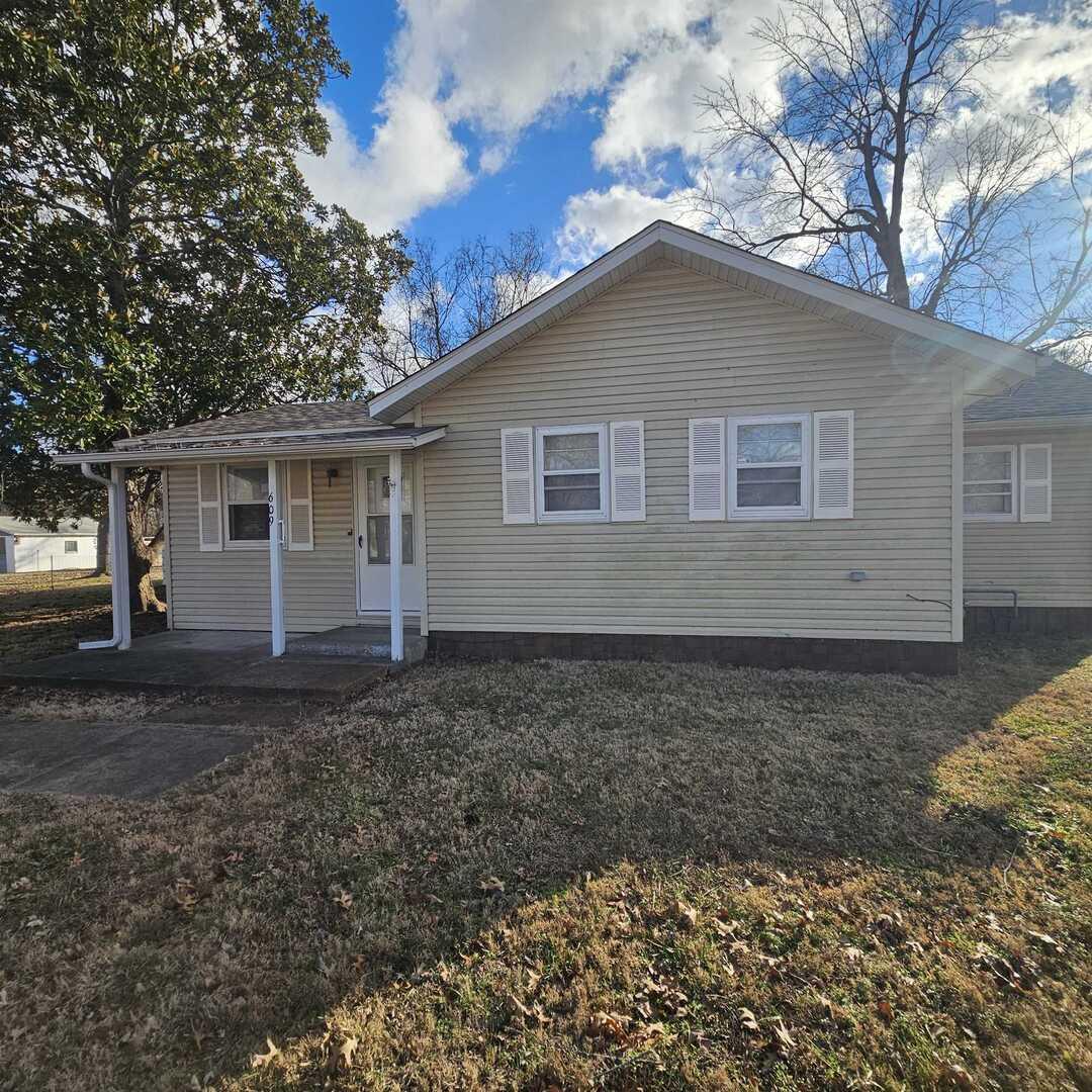 609 Airport Rd., Mt Vernon, IL 62864