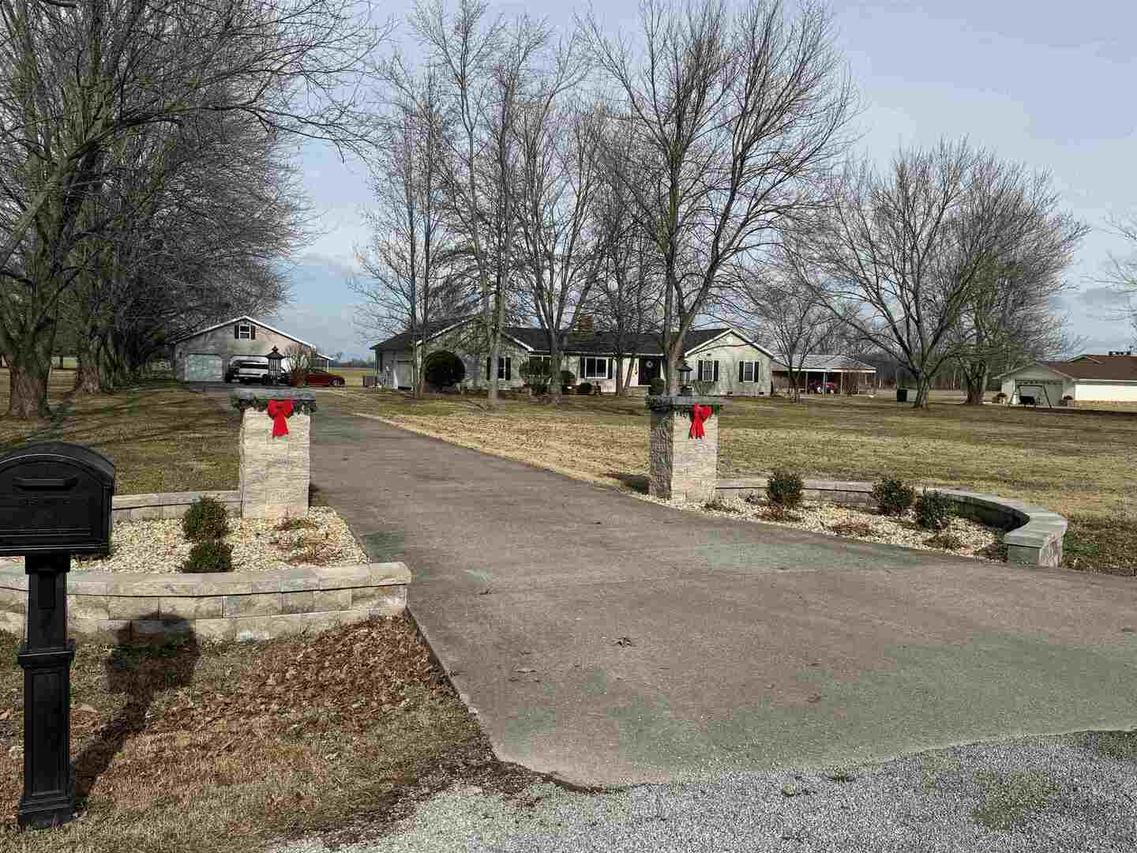 13645 Leisure Ln., Benton, IL 62812