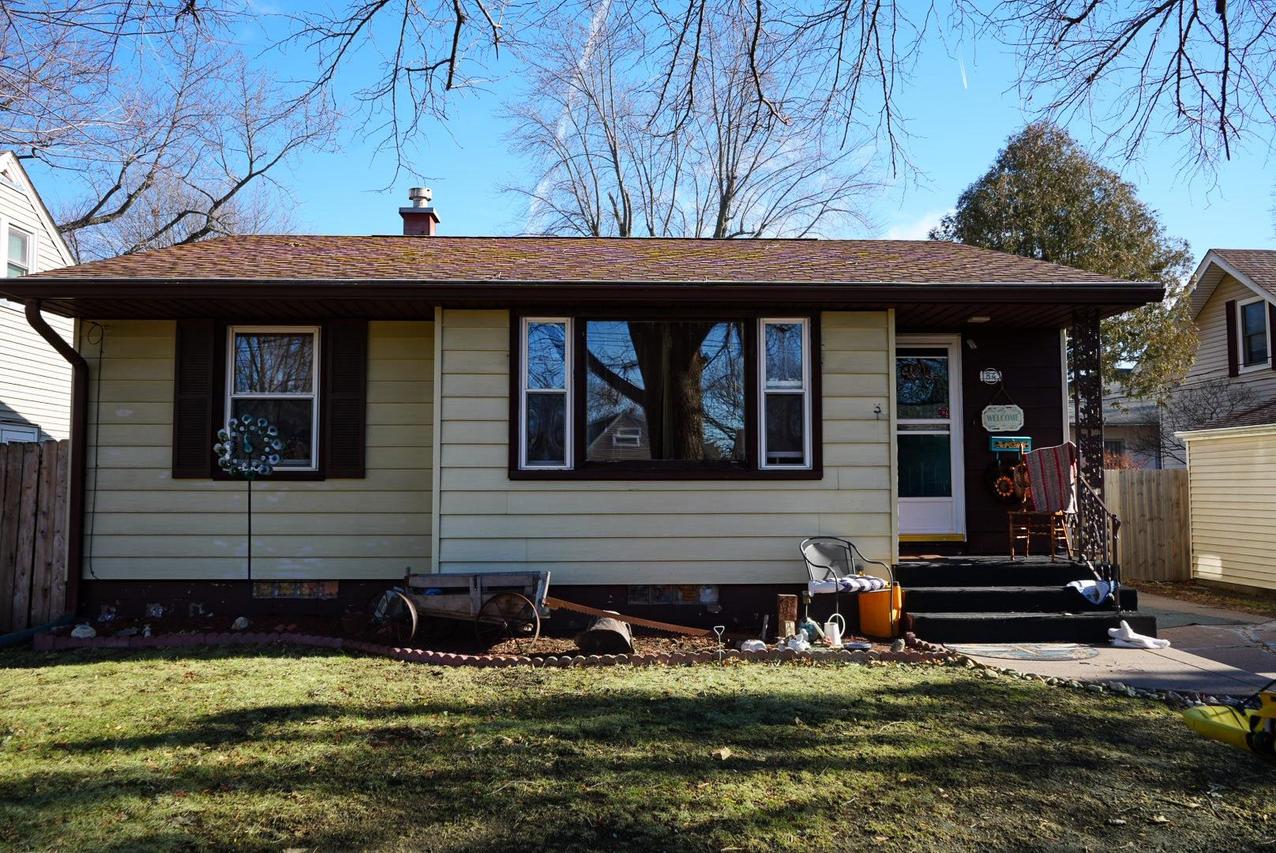 1843 31st St., Rockisland, IL 61201