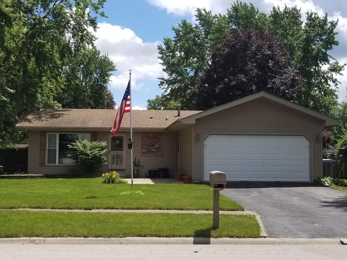 35 Kim Dr., Bourbonnais, IL 60914