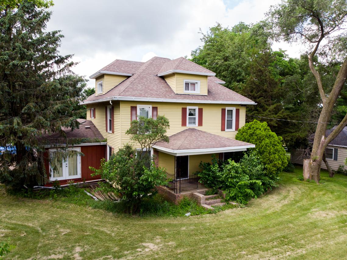 2670 Lundgren Rd., Pecatonica, IL 61063