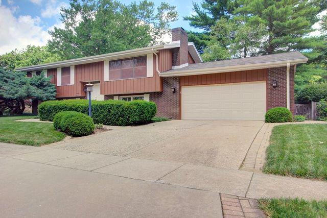 702 Park Lane Dr., Champaign, IL 61820
