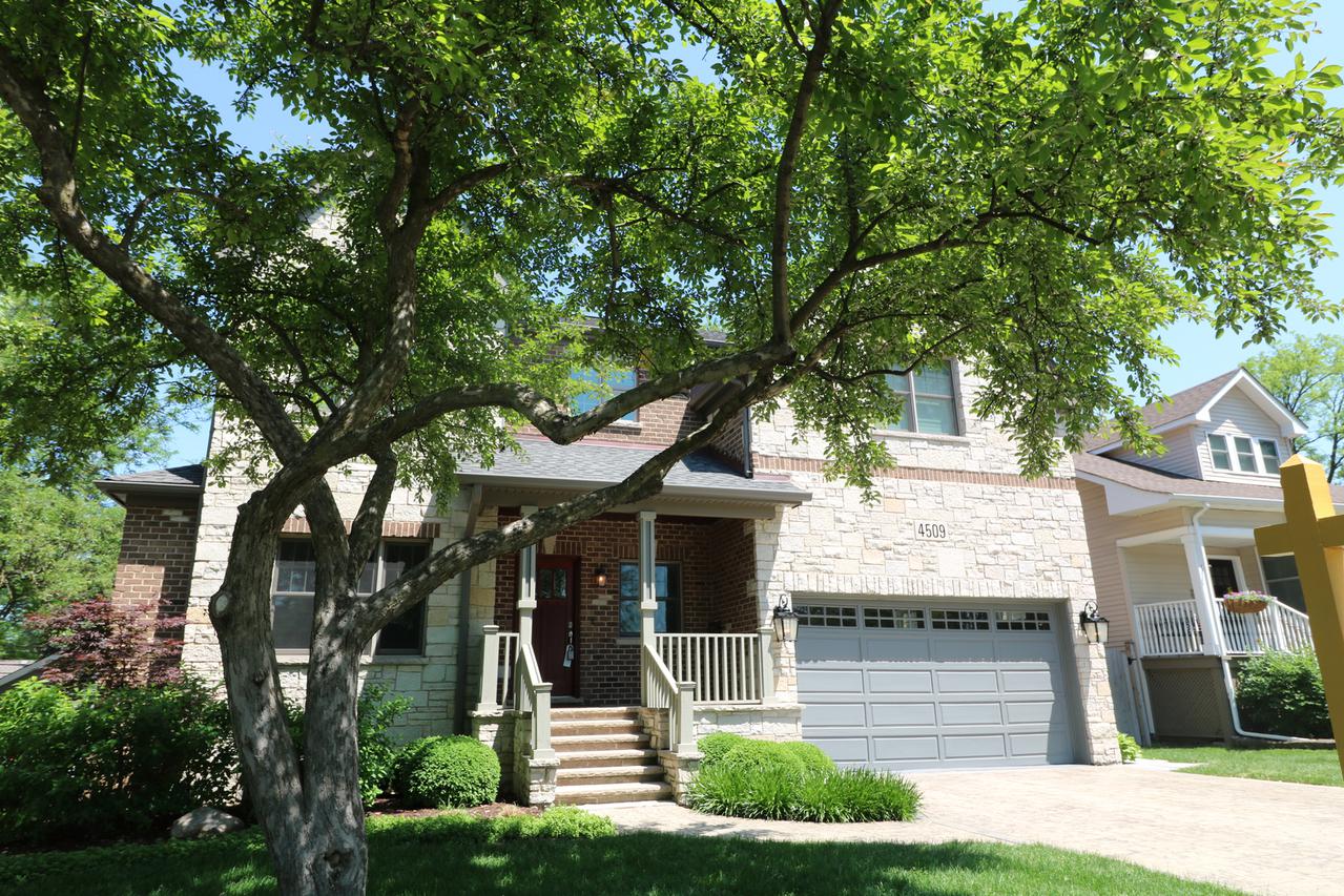 4509 Highland Ave., Downers Grove, IL 60515