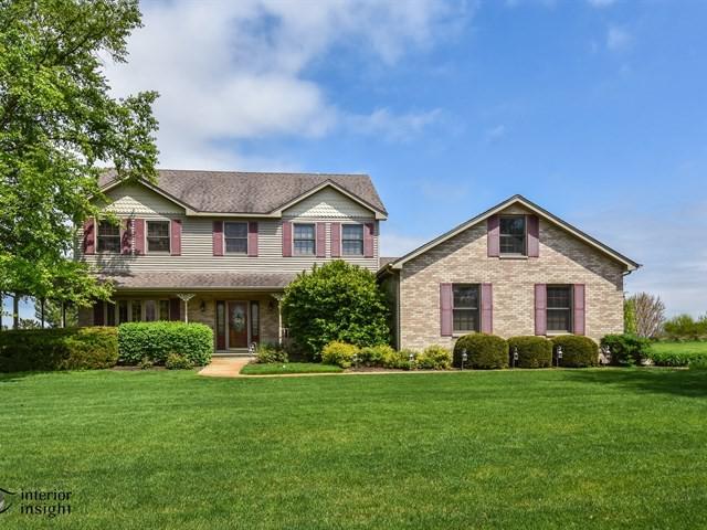 22527 S Farm View Rd., New Lenox, IL 60451
