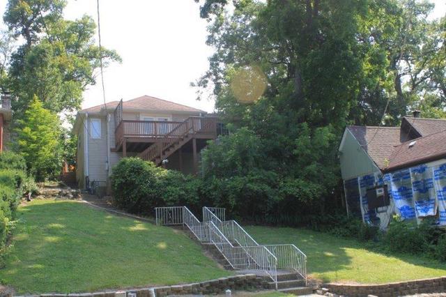 28629 W Ravine Dr., Barrington, IL 60010