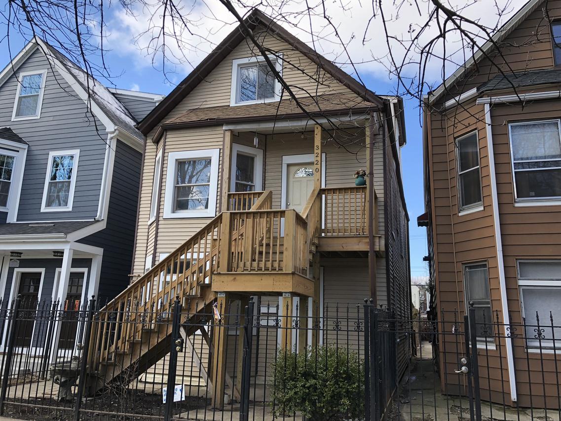 3220 N Drake Ave., Chicago, IL 60618