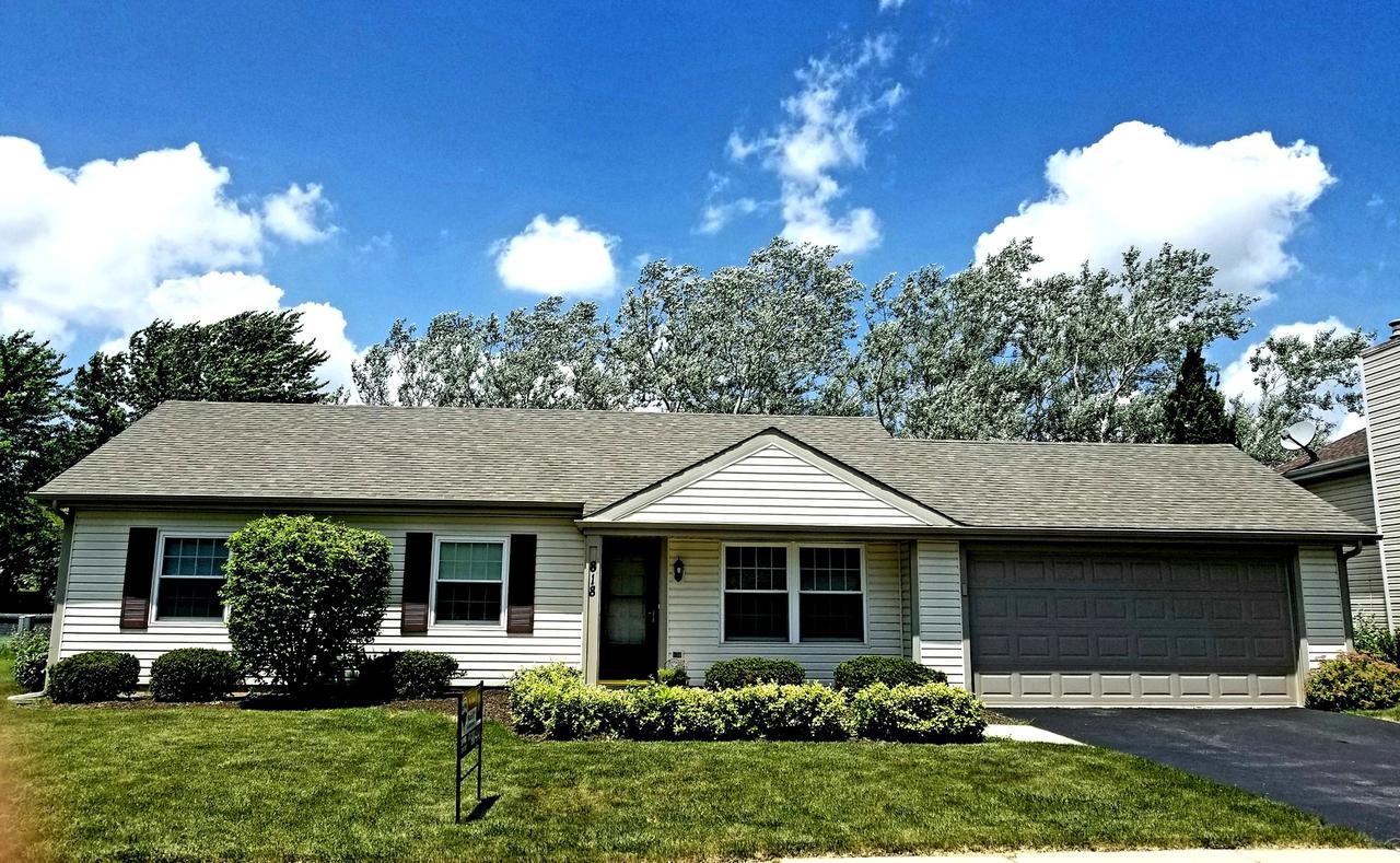 818 Bay Ct., Bartlett, IL 60103