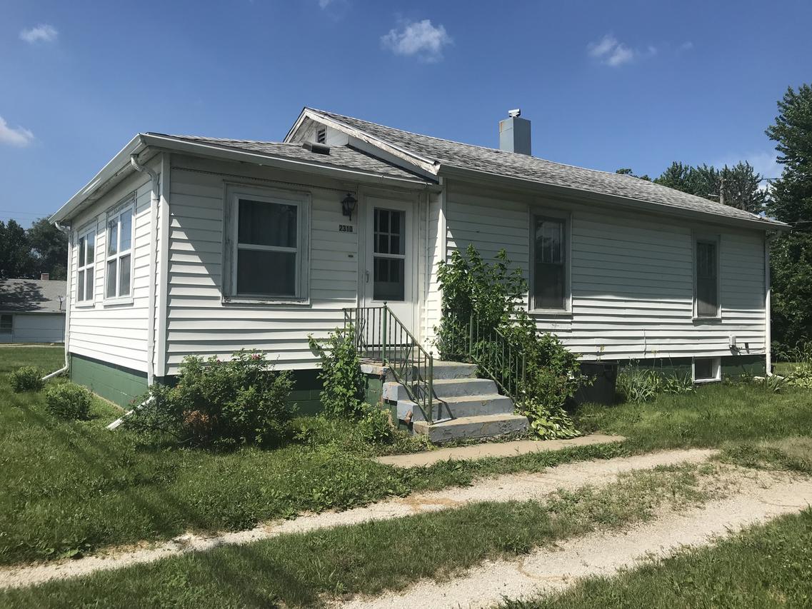 2310 N Market St., Champaign, IL 61822