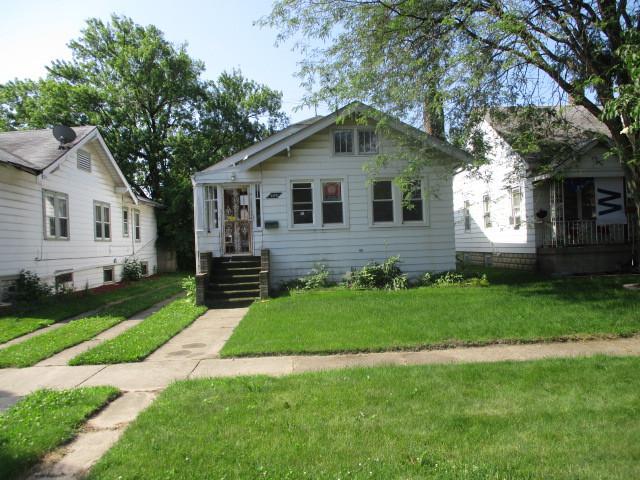233 Ruth St., Calumet City, IL 60409