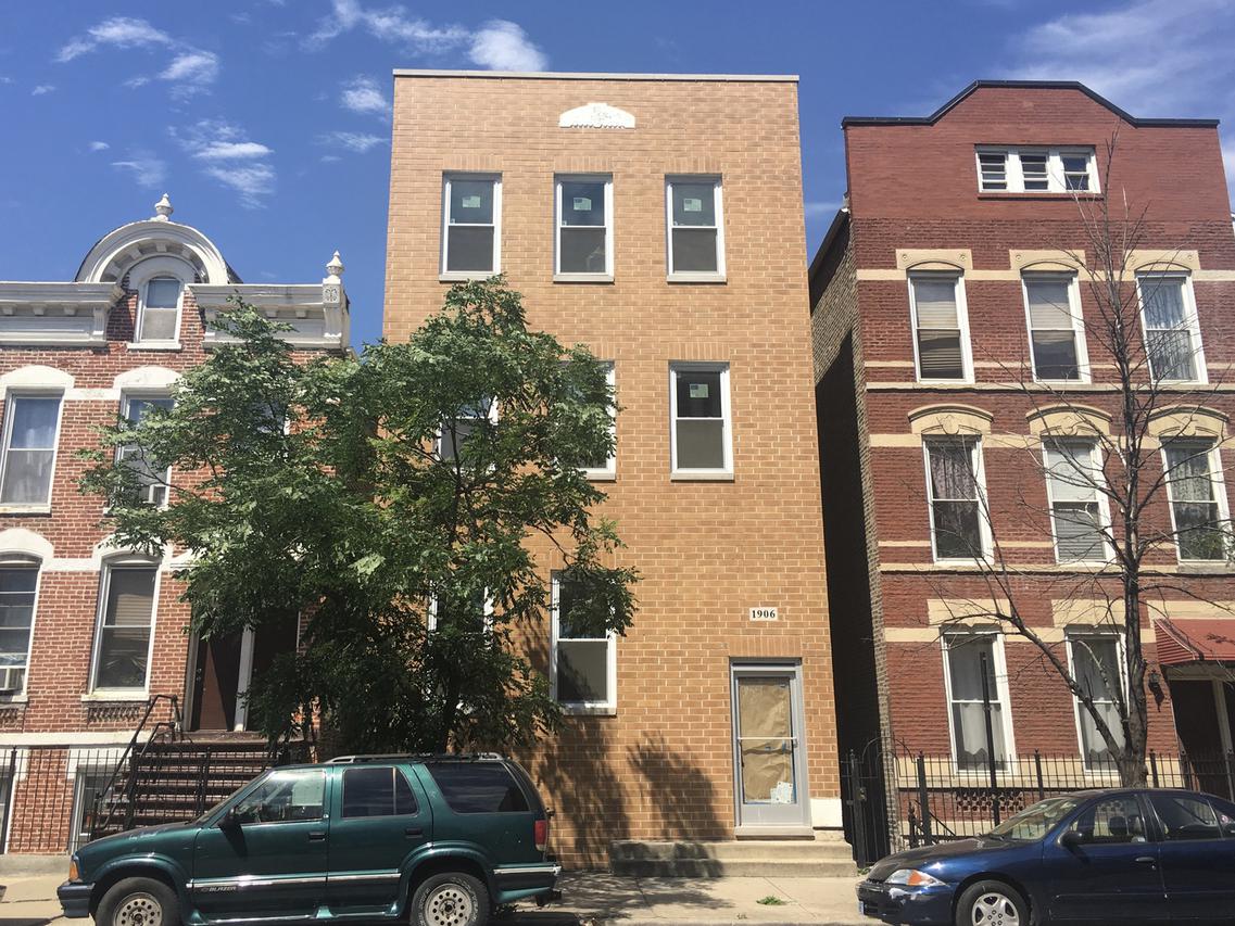 1906 S Loomis St., Chicago, IL 60608