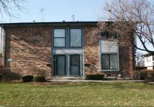 8238 Portsmouth Dr. #D, Darien, IL 60561