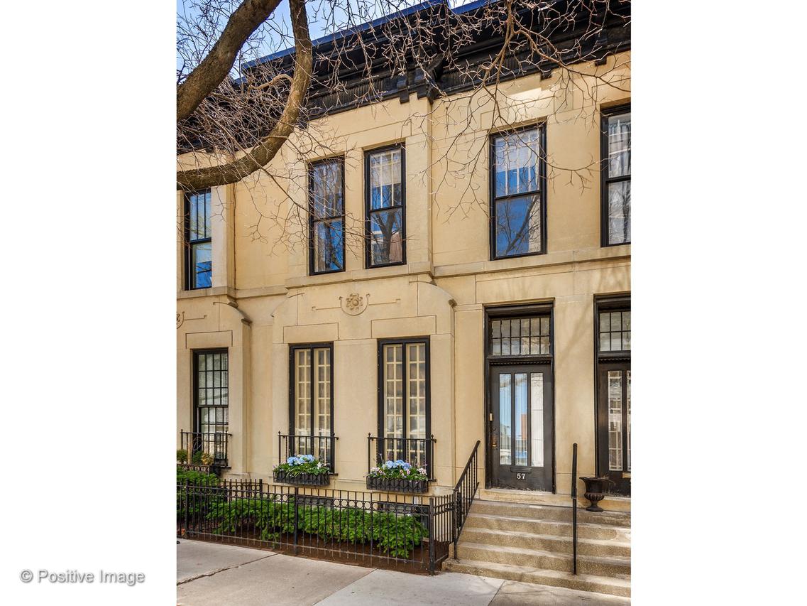 57 W Burton Pl., Chicago, IL 60610