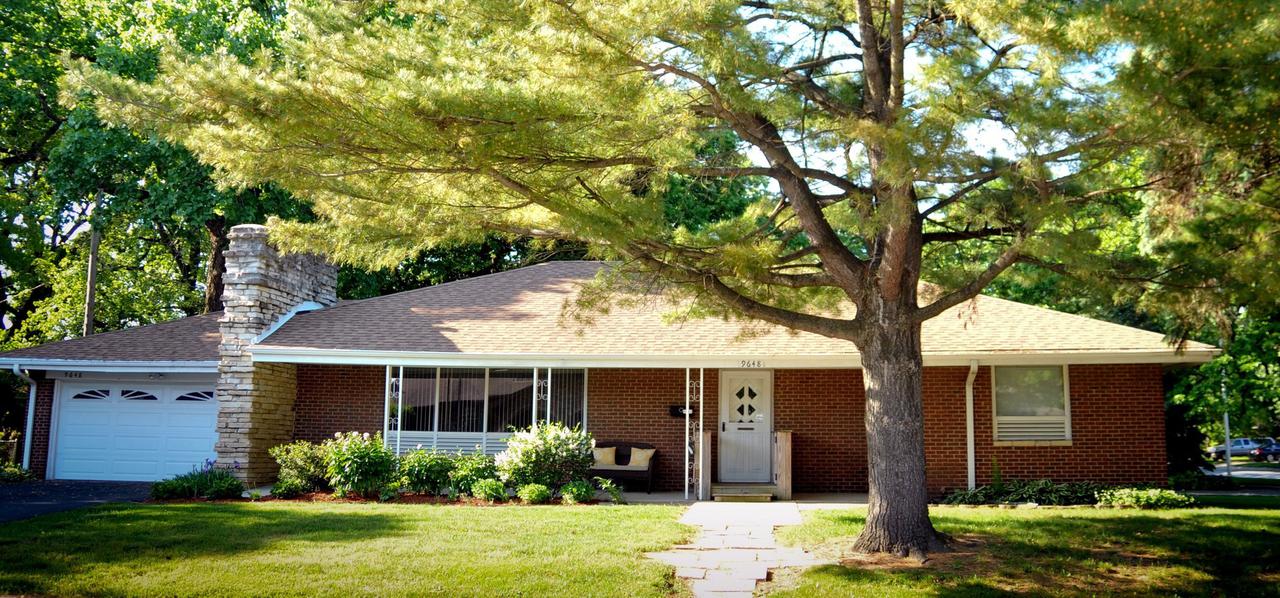 9648 Major Ave., Oak Lawn, IL 60453