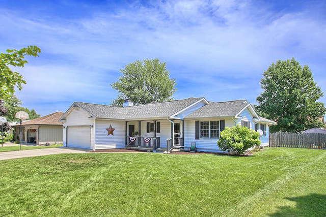 404 Linden Dr., St. Joseph, IL 61873