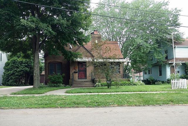 821 S Harlem Ave., Freeport, IL 61032