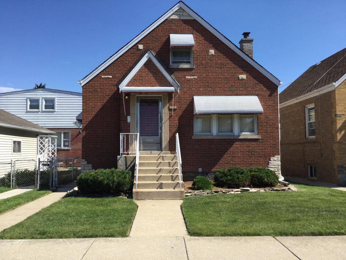 5838 W Melrose St., Chicago, IL 60634
