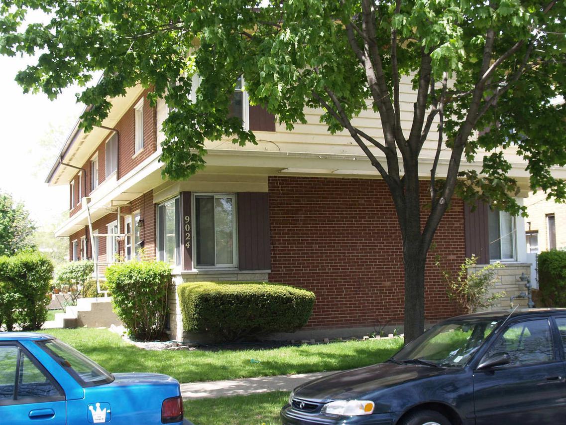 9026 Niles Center Rd., Skokie, IL 60076