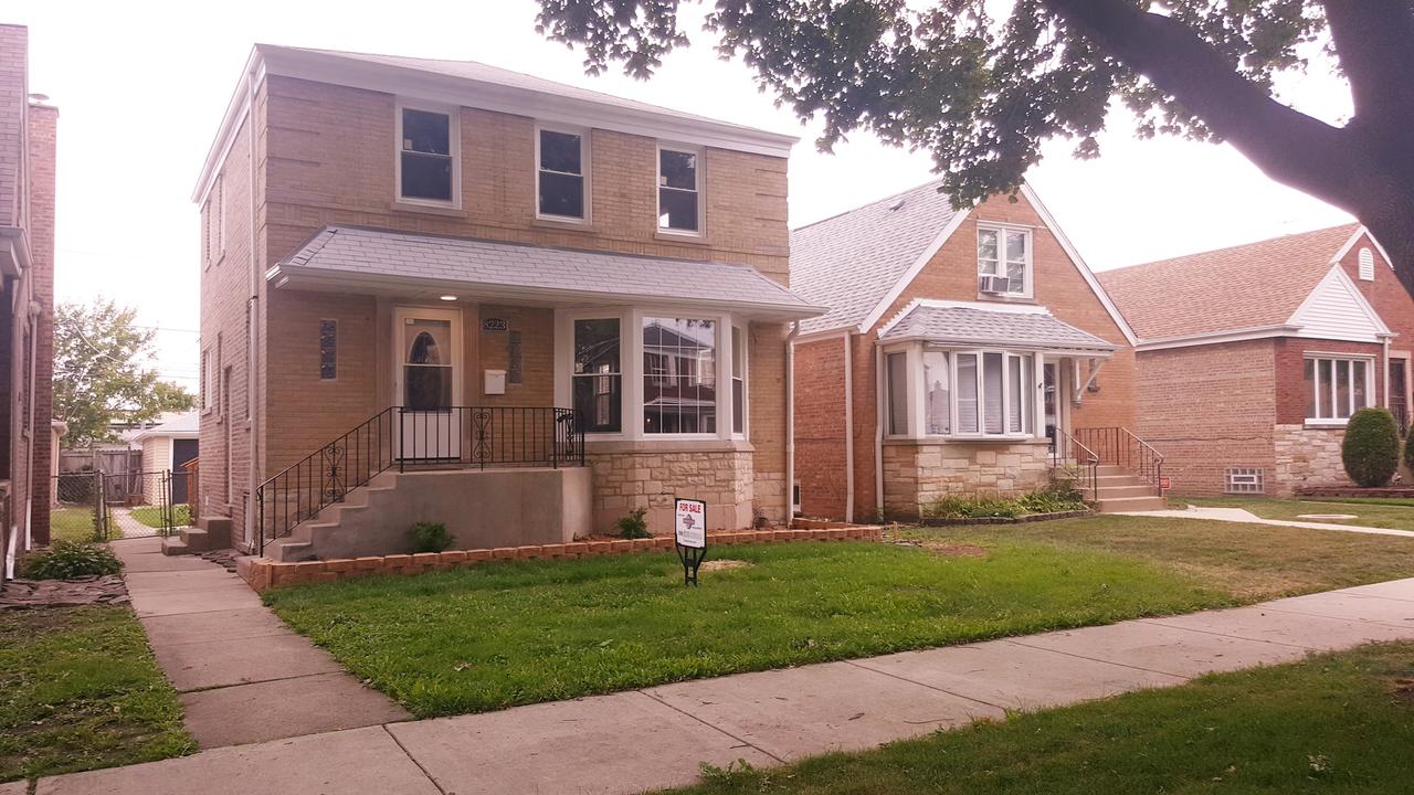 8223 S Sawyer Ave., Chicago, IL 60652