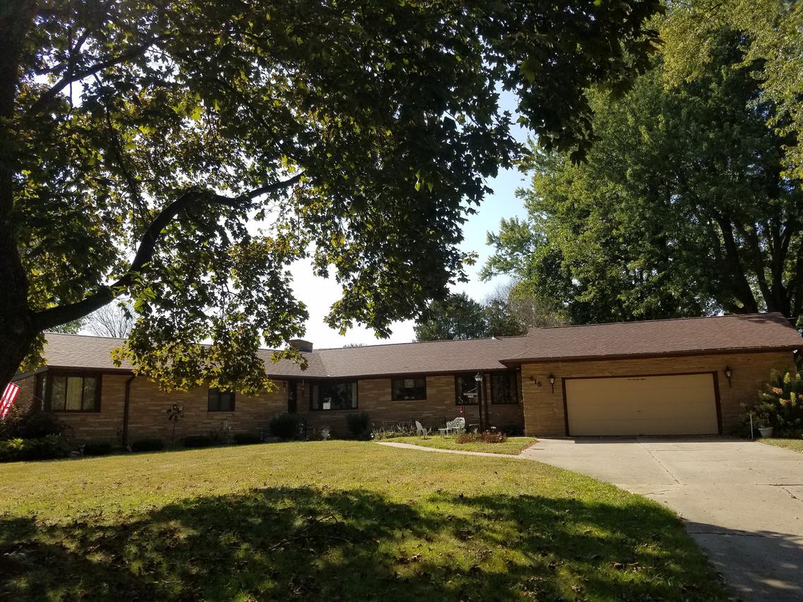 415 E Brayton Rd., Mount Morris, IL 61054