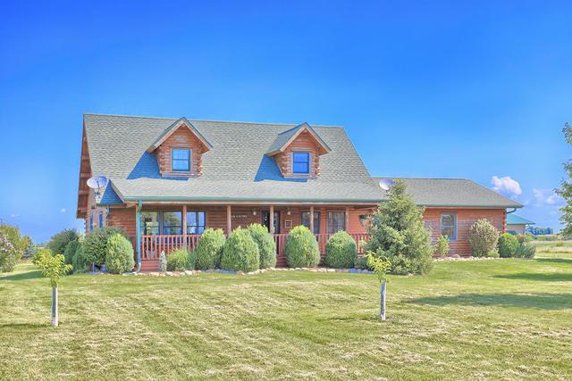 828 Cr 900 N, Champaign, IL 61822