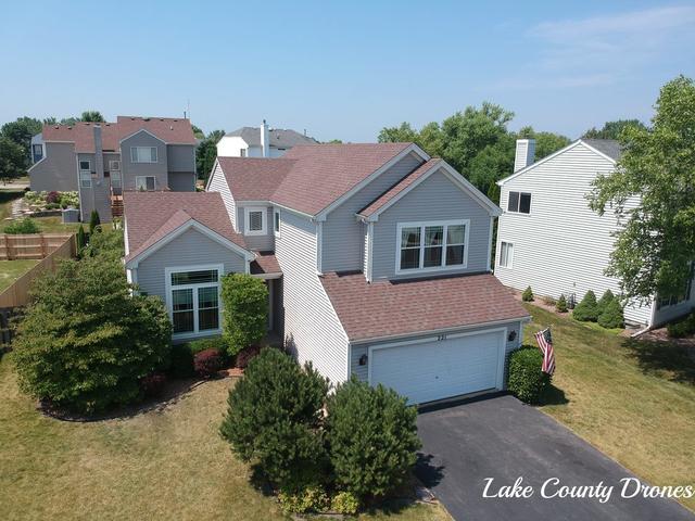 221 Wildflower Ln., Round Lake Beach, IL 60073