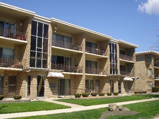 10322 S Komensky Ave. #C, Oak Lawn, IL 60453