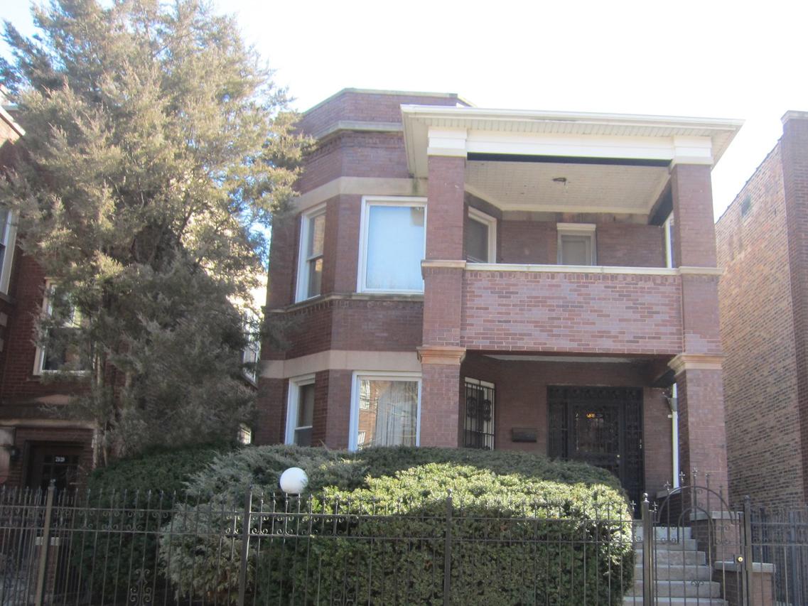 7943 S Elizabeth St., Chicago, IL 60620
