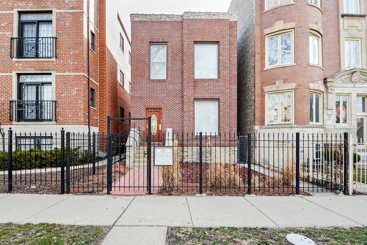 4619 S Langley Ave., Chicago, IL 60653