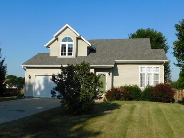209 Windover Park Dr., Rochelle, IL 61068