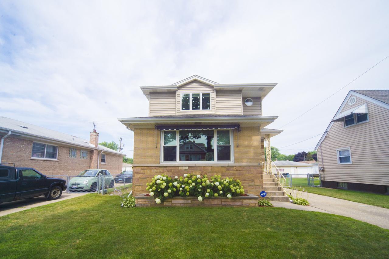 4127 Gunderson Ave., Stickney, IL 60402