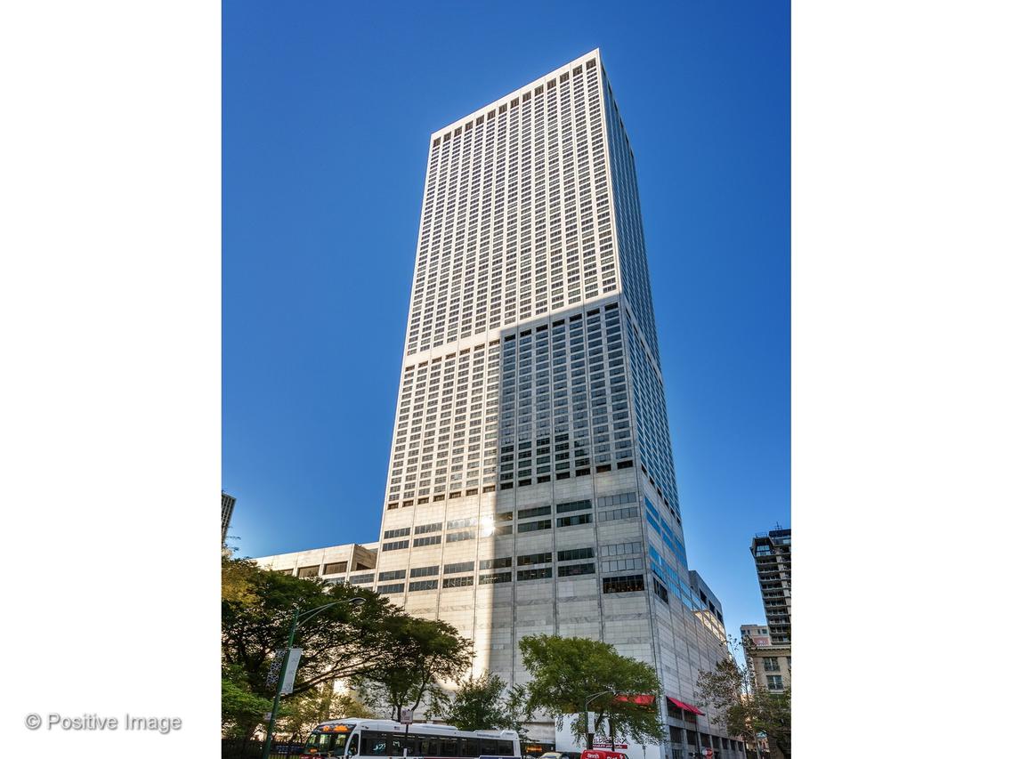 180 E Pearson St. #3801, Chicago, IL 60611