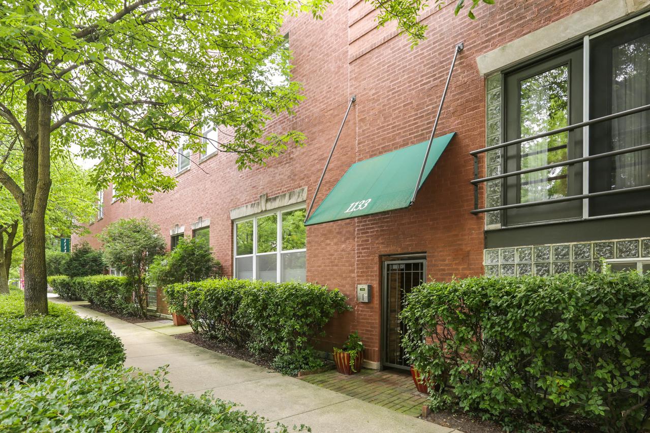 1133 W Cornelia Ave. #C, Chicago, IL 60657