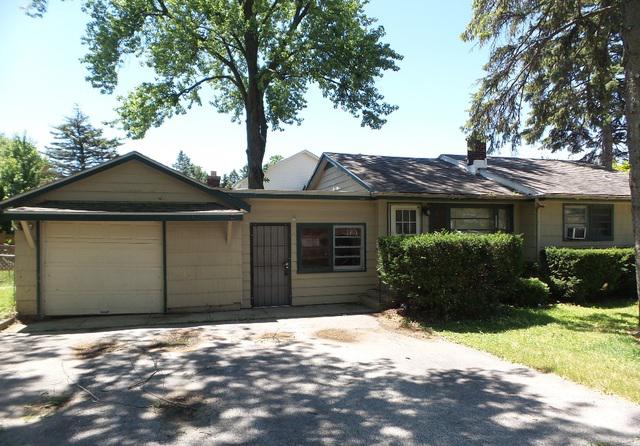 4501 Roslyn Rd., Downers Grove, IL 60515