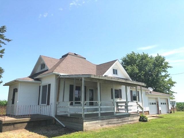 25130 200 E St., Tampico, IL 61283
