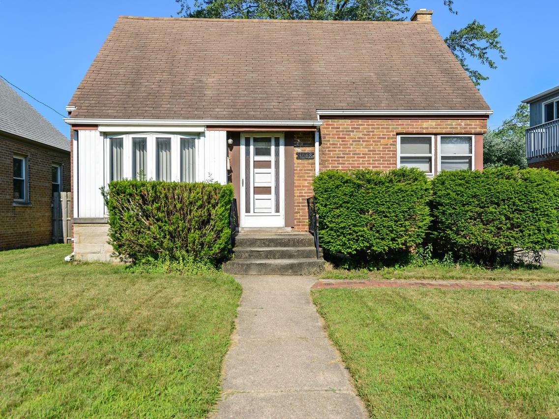1668 State Line Rd., Calumet City, IL 60409
