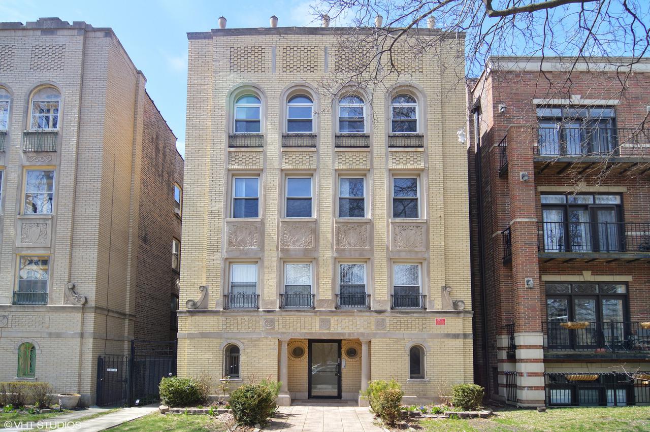6042 N Washtenaw Ave., Chicago, IL 60659