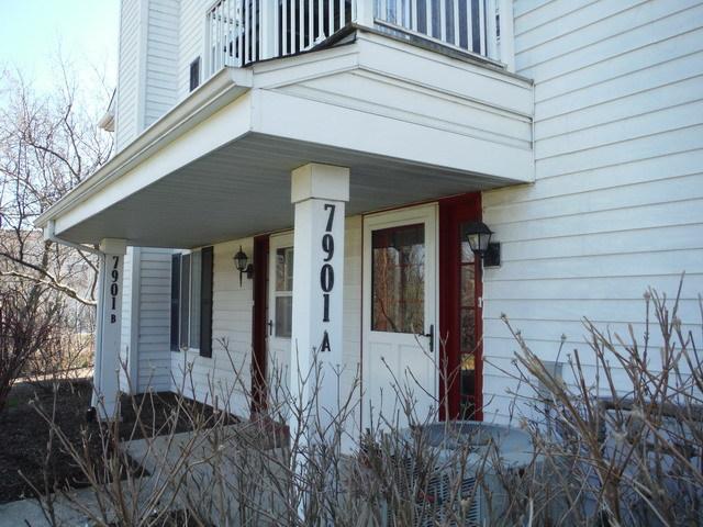 7901 Knottingham Cir. #A, Darien, IL 60561