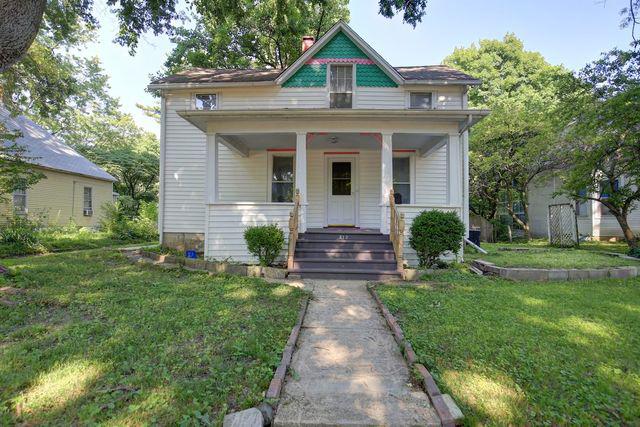 312 Wheaton Ave., Champaign, IL 61820