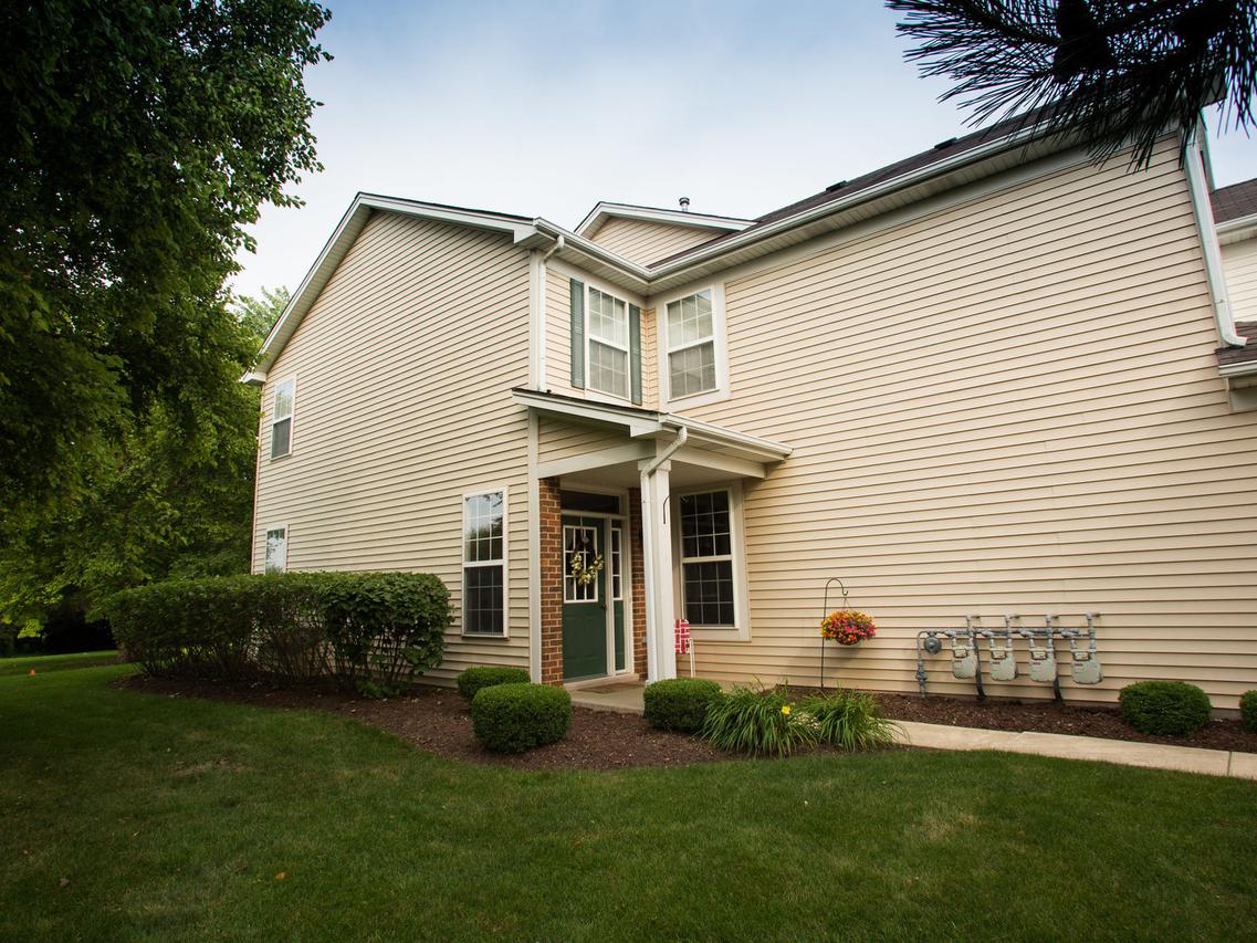 24127 Pear Tree Cir., Plainfield, IL 60585