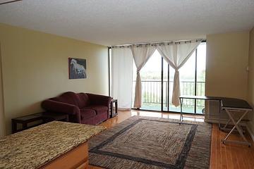 2015 S Finley Rd. #910, Lombard, IL 60148